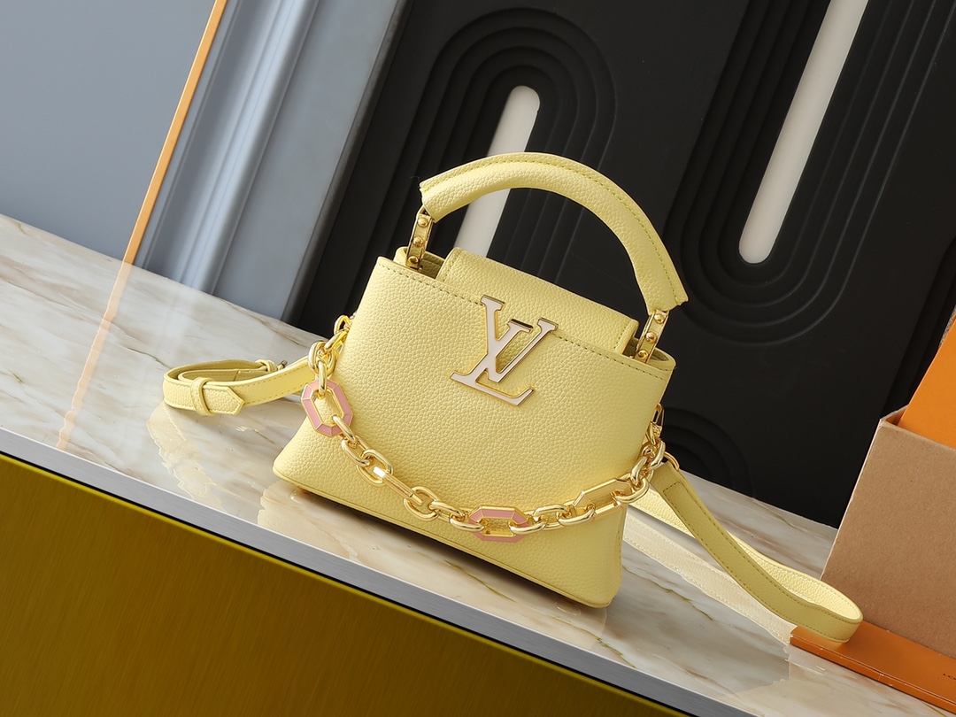Louis Vuitton LV Classic Handbag Premium Canvas Gift Box Included Office Commute Fashion Accessory